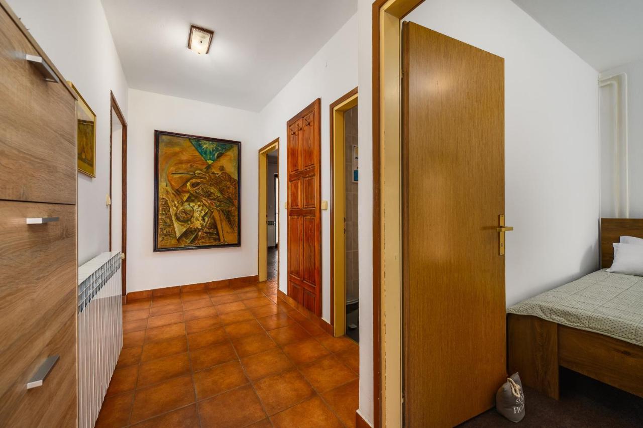 Apartments Josipa Porec Exterior photo