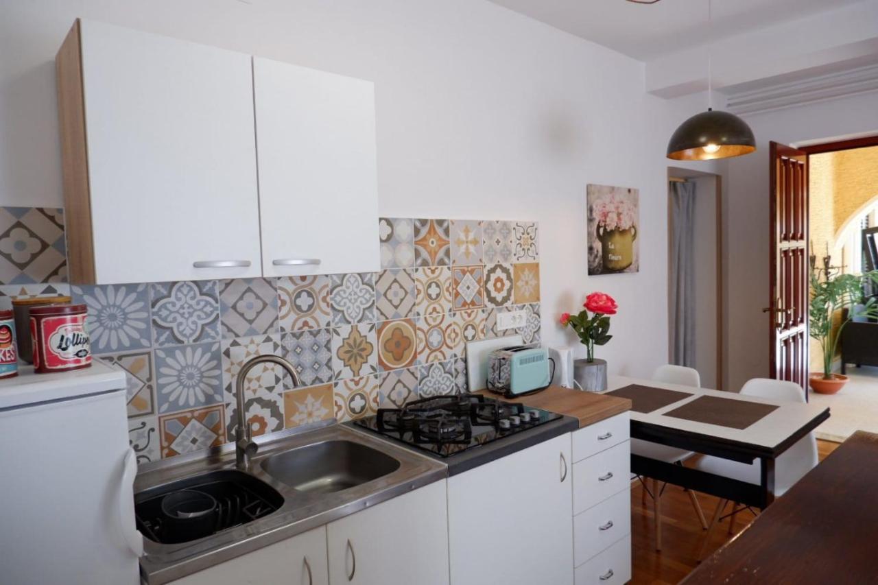 Apartments Josipa Porec Exterior photo
